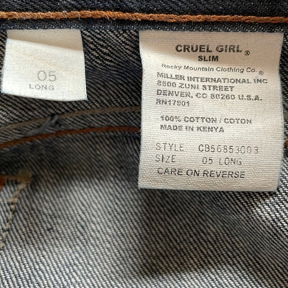 Cruel Girl Button Fly - Picture 7 of 7